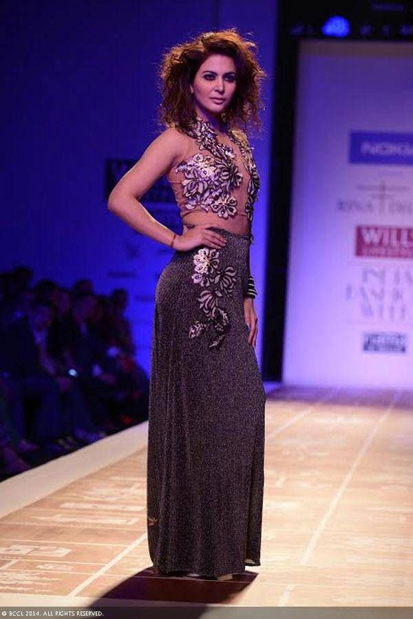 Free Download Model Ankita Shorey turned showstopper for designer Rina Dhaka at the Wills Lifestyle India Fashion 2014. 301 Wallpaper HD FREE (Download 301 HD wallpaper FREE)