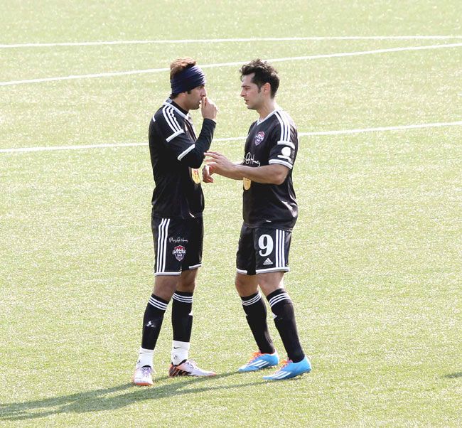 Free Download Ranbir Kapoor and Dino Morea in a charity football match in Mumbai. 842 Wallpaper HD FREE (Download 842 HD wallpaper FREE)