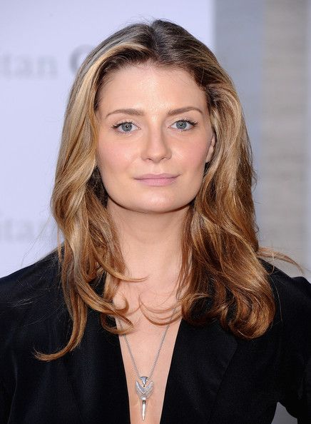 Free Download Mischa Barton looking fresh - no-makeup look 197 Wallpaper HD FREE (Download 197 HD wallpaper FREE)