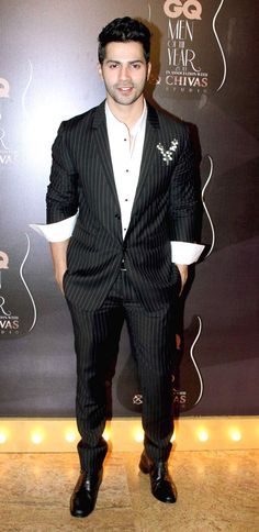 Download Varun Dhawan at GQ Men's Awards Show 2014. Wallpaper HD FREE