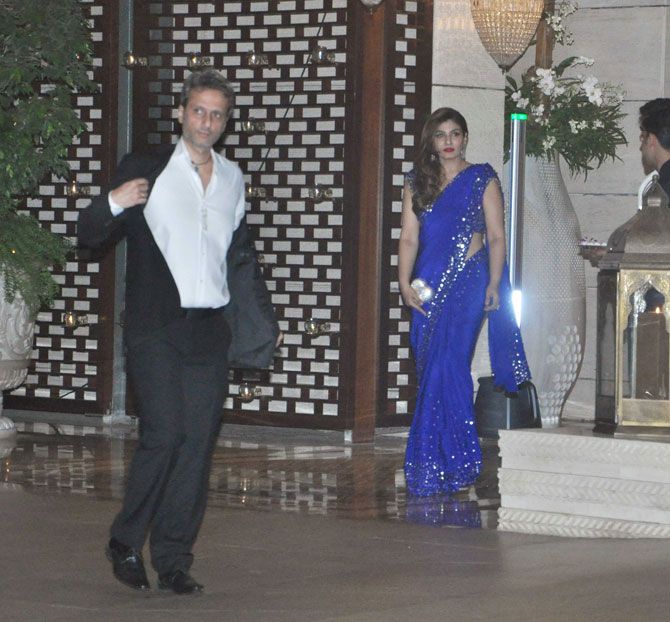Free Download Raveena Tandon and husband Anil Thadani at a party with the Ambanis. 192 Wallpaper HD FREE (Download 192 HD wallpaper FREE)