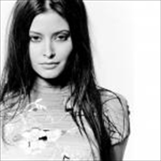 Free Download Holly Valance 1056 Wallpaper HD FREE (Download 1056 HD wallpaper FREE)