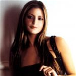 Free Download Holly Valance 810 Wallpaper HD FREE (Download 810 HD wallpaper FREE)